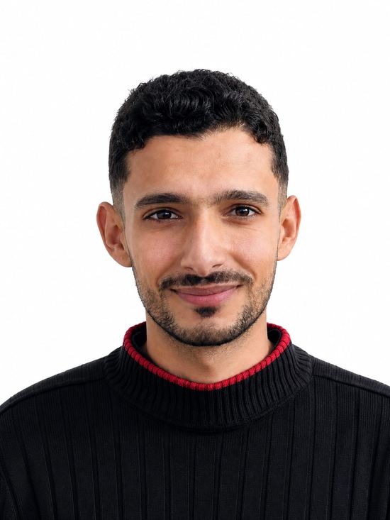 Mahmoud Almodalal portrait